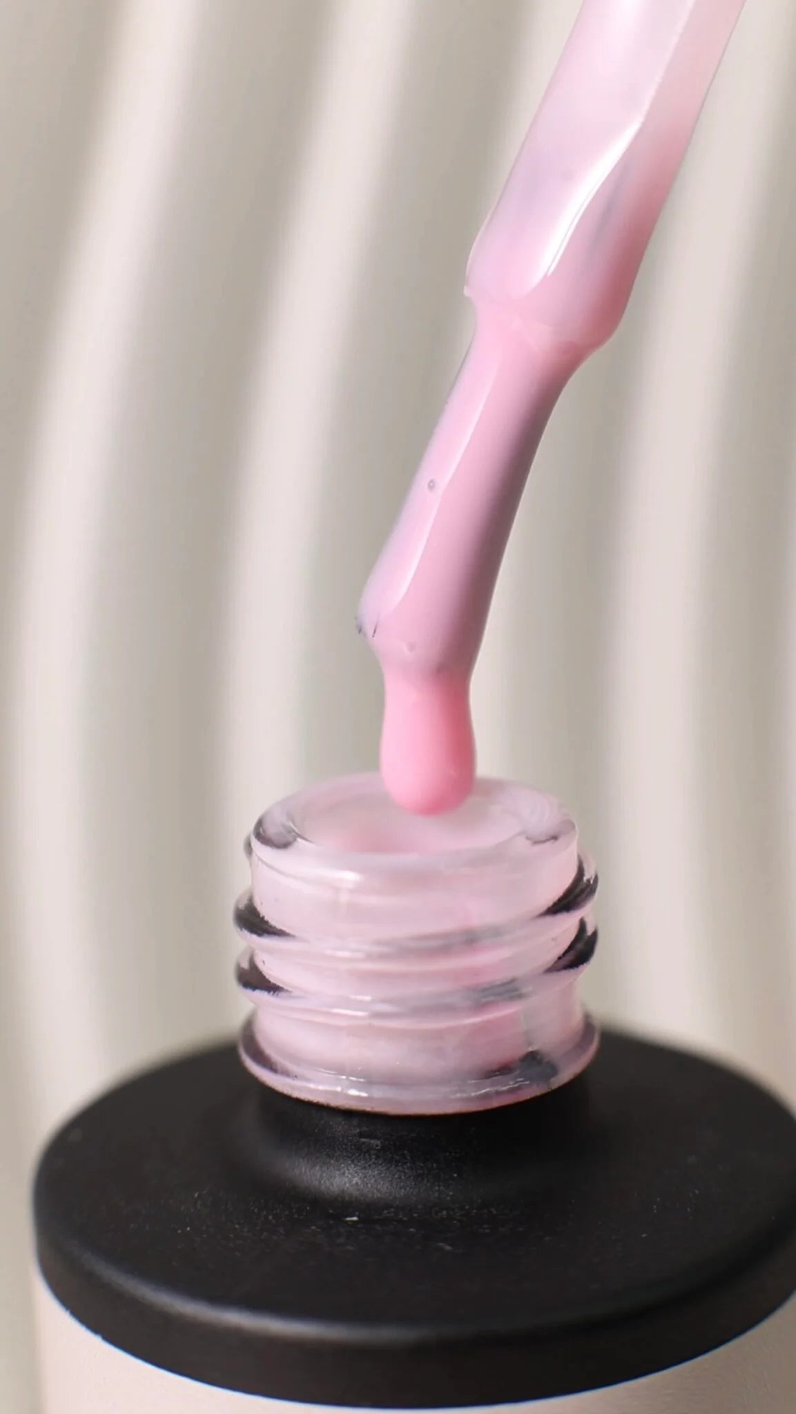 COVER TOP “Clean Girl” | Light Pink – No-Wipe Camouflage Top Coat (HEMA/TPO-Free) | 10 ml