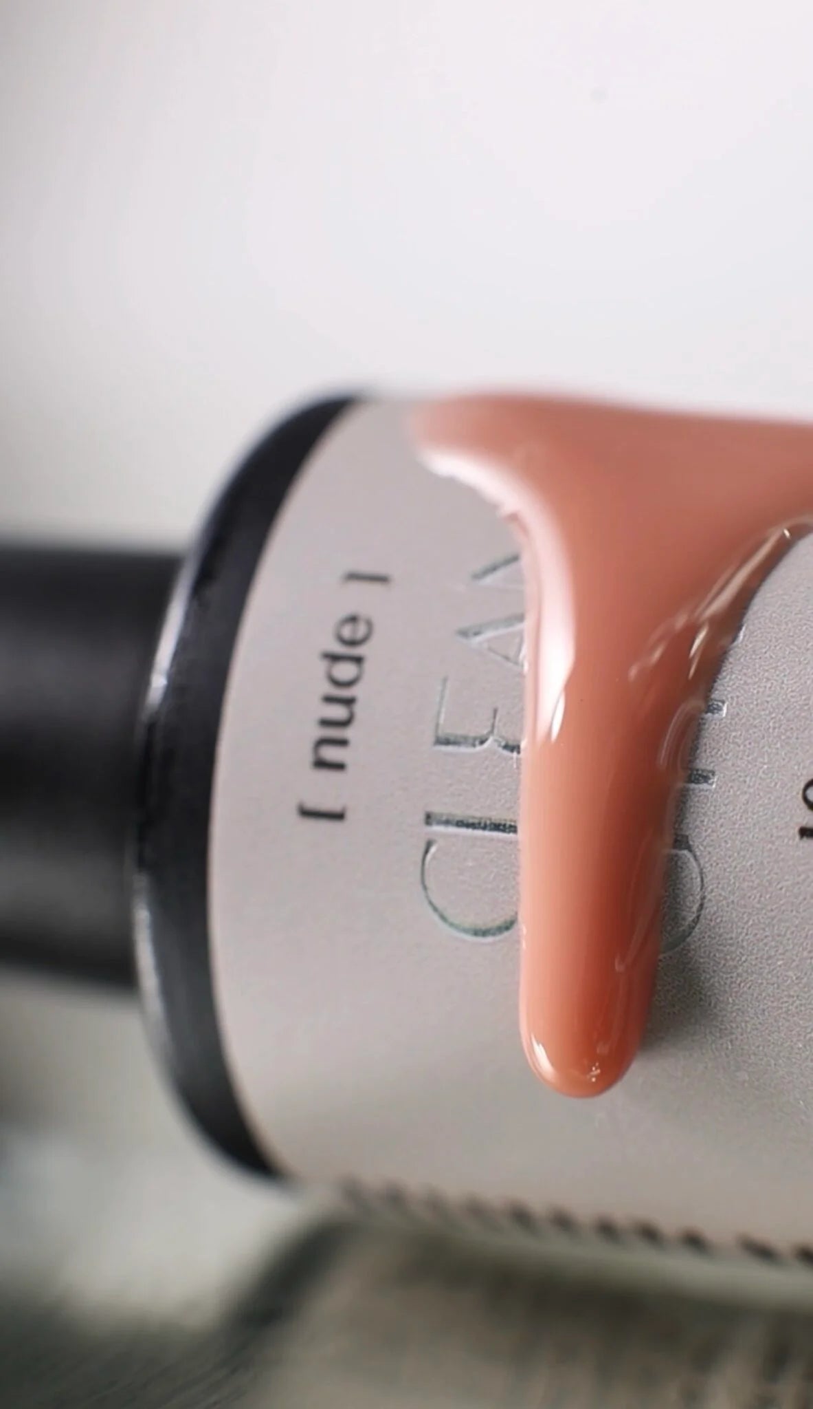 COVER TOP “CLEAN GIRL” Nude – No-Wipe Camouflage Top Coat (HEMA/TPO-Free) | 10 ml